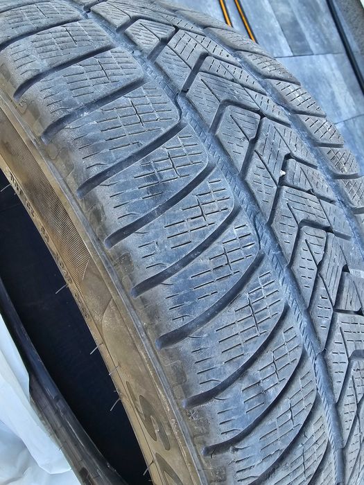 4 szt. Pirelli Scorpion Winter 255/45/R20 105Y Zimowe Opony BMW AUDI