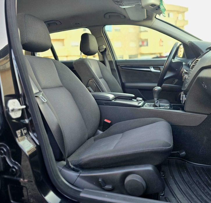 MERCEDES-BENZ C200CDI AMG 136CV
