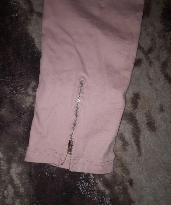 Spodnie pudrowy róż