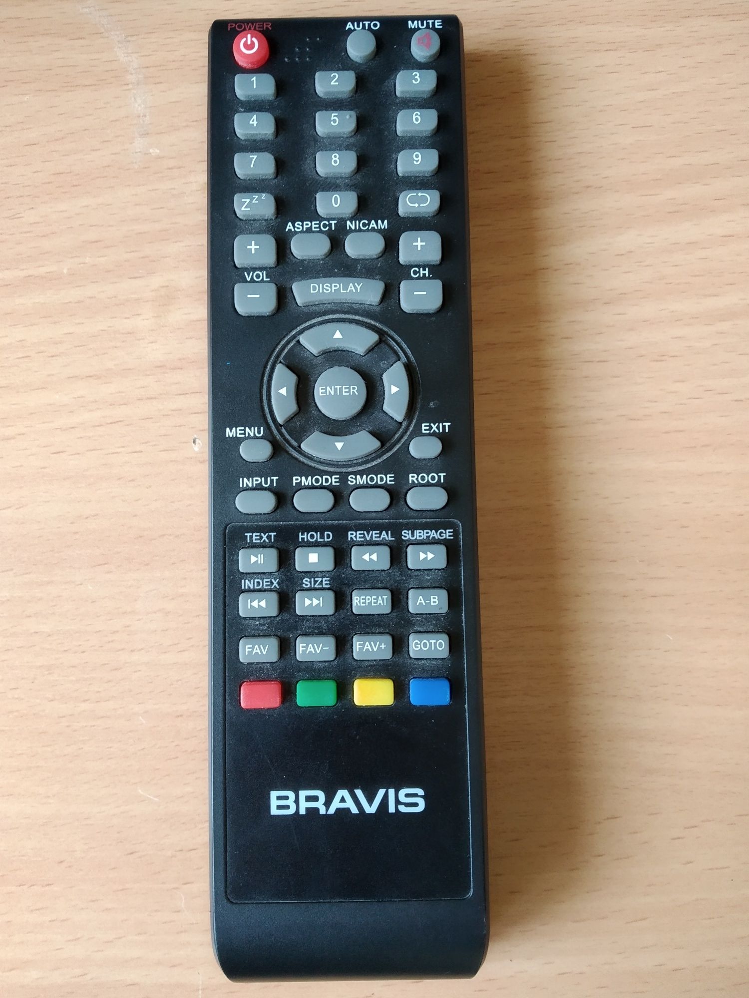 Продам телевизор на запчасти Bravis 32" с Т2