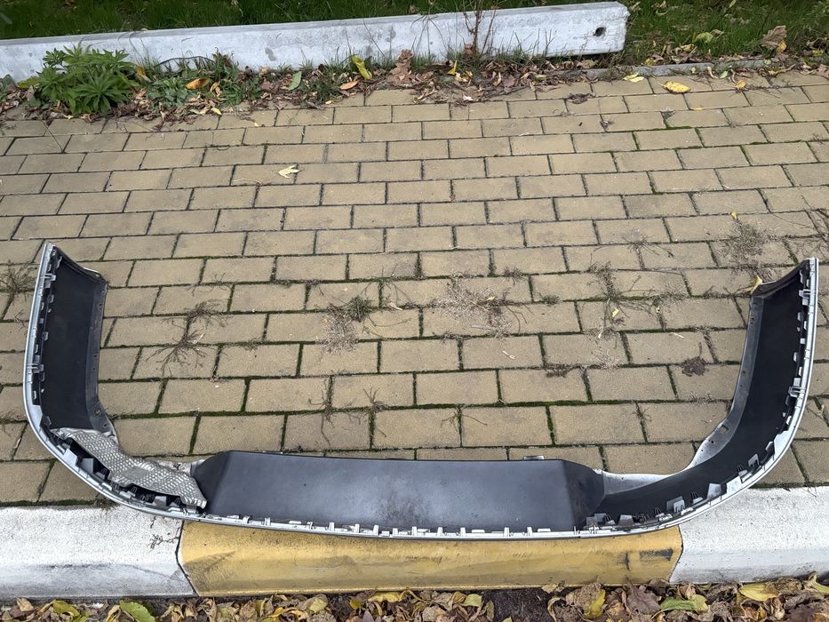 Бампер задній (Нижня частина)пасат б 8 passat b8