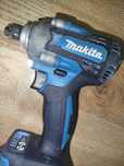 Klucz udarowy Makita DTW 300 LXT BL 18V body