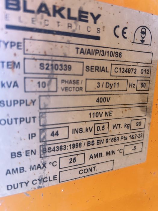 Transformator trofazowy 110