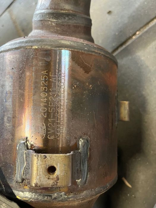 Katalizator Ford Fiesta mk7 1.0