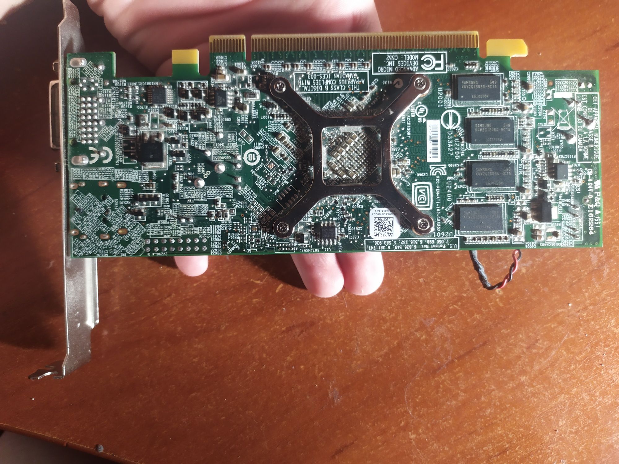 Продам видеокарту R7 250 2 GB