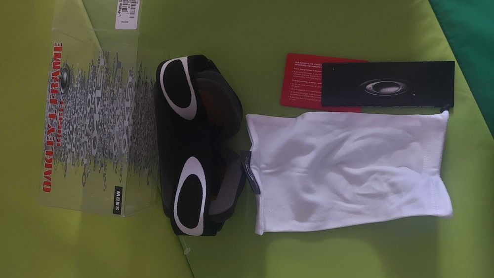 Oakley gogle na narty