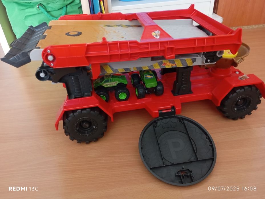 Carro/pista hot wheels