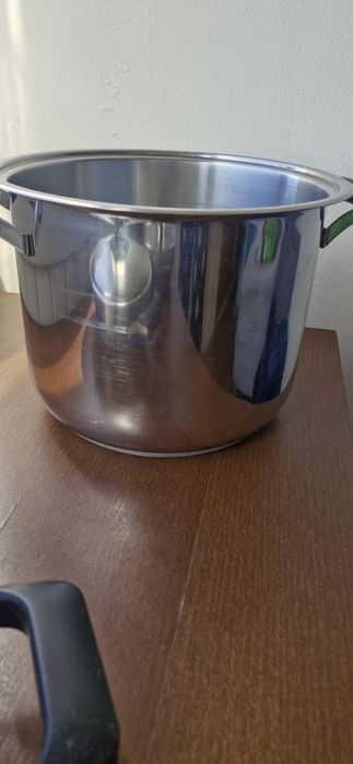 Trem de cozinha usado