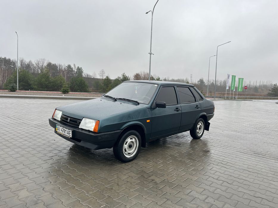 Продам ваз 21099