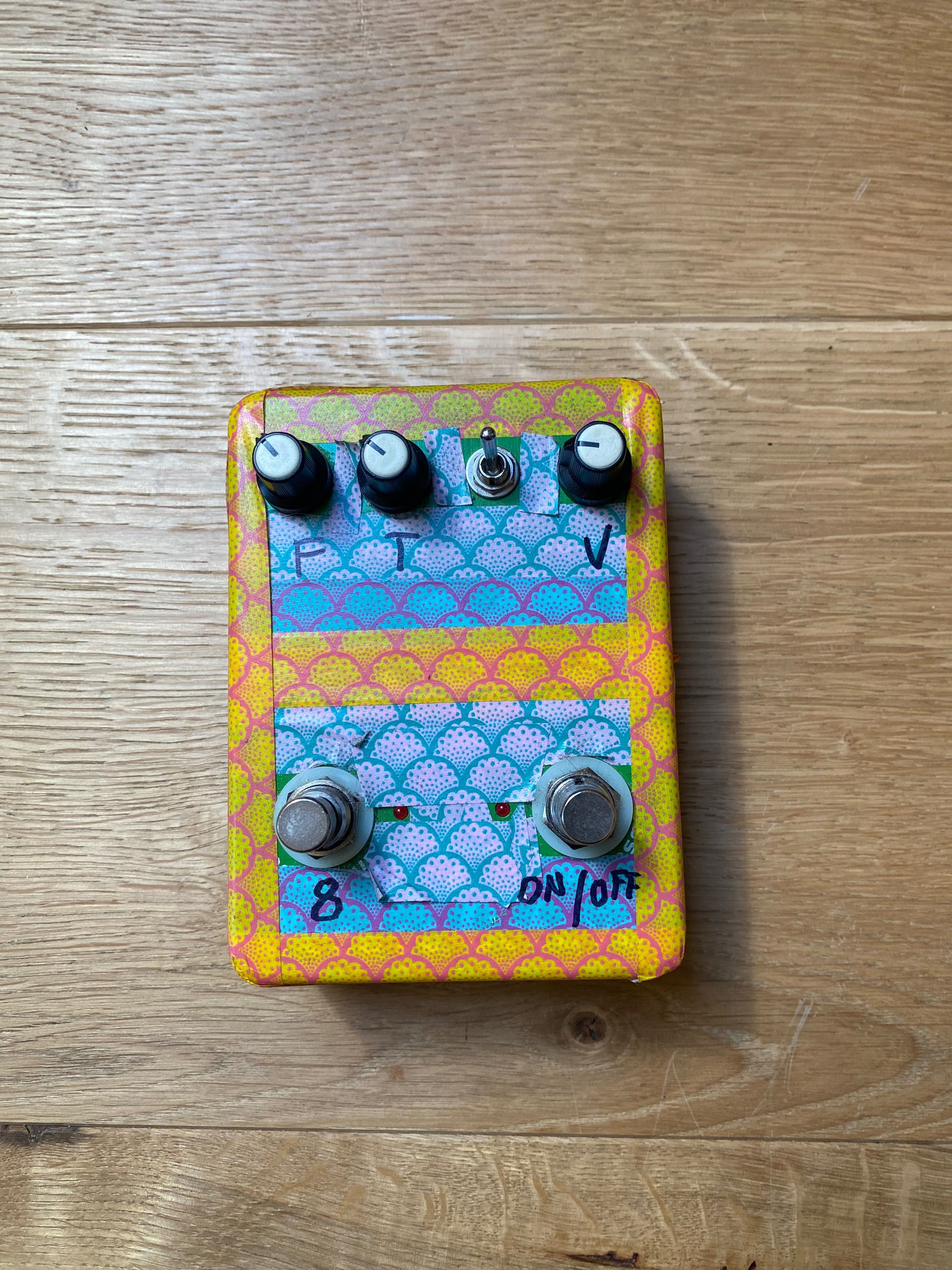 FUZZ Joyo JF-12 VooDoo Octave Fuzz