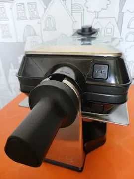 Máquina Krups FDD95D Gaufres Waffle Maker