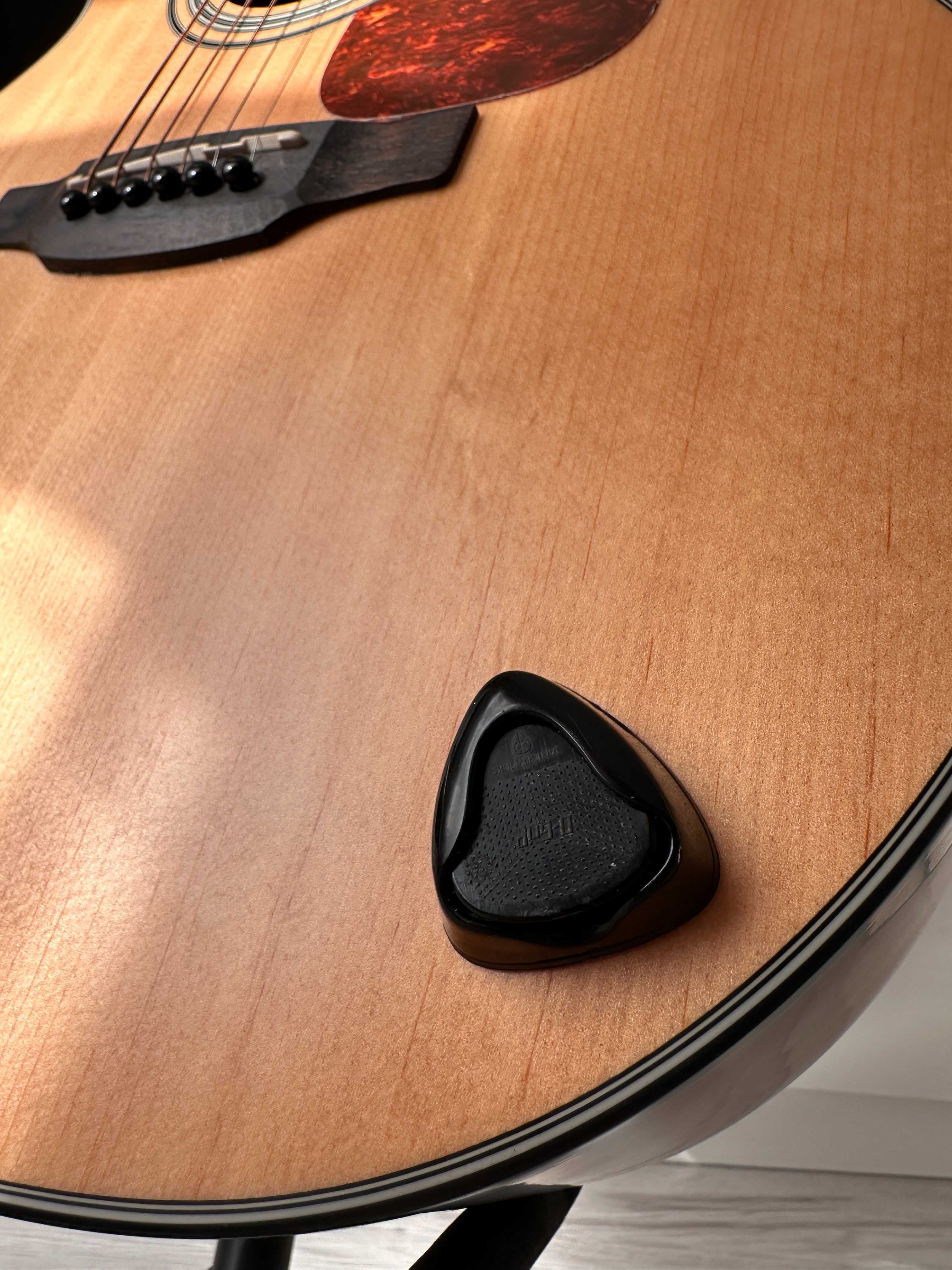 Japońska Gitara akustyczna Takamine GN10 po regulacji + statyw + etui