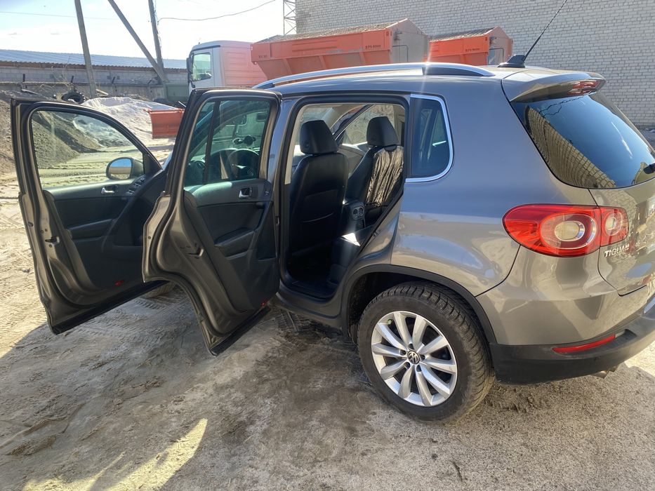 Volkswagen Tiguan 2.0 tsi