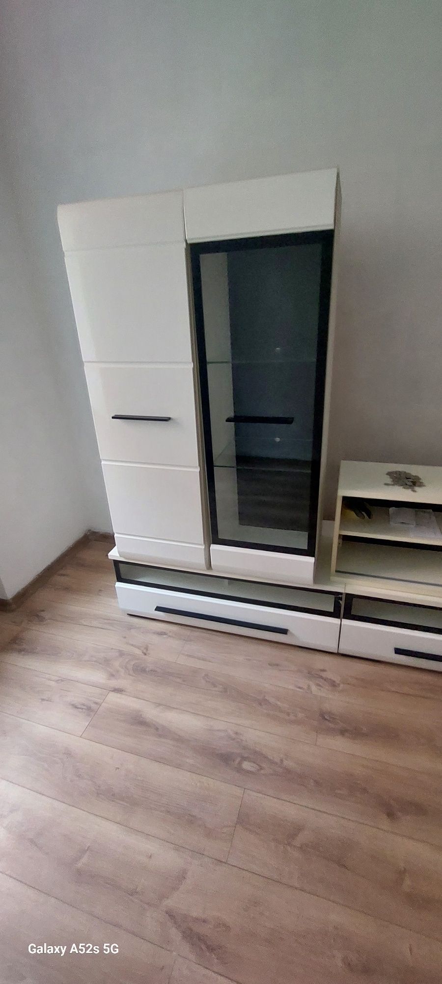 Meblościanka długość 3m głębokość 40cm