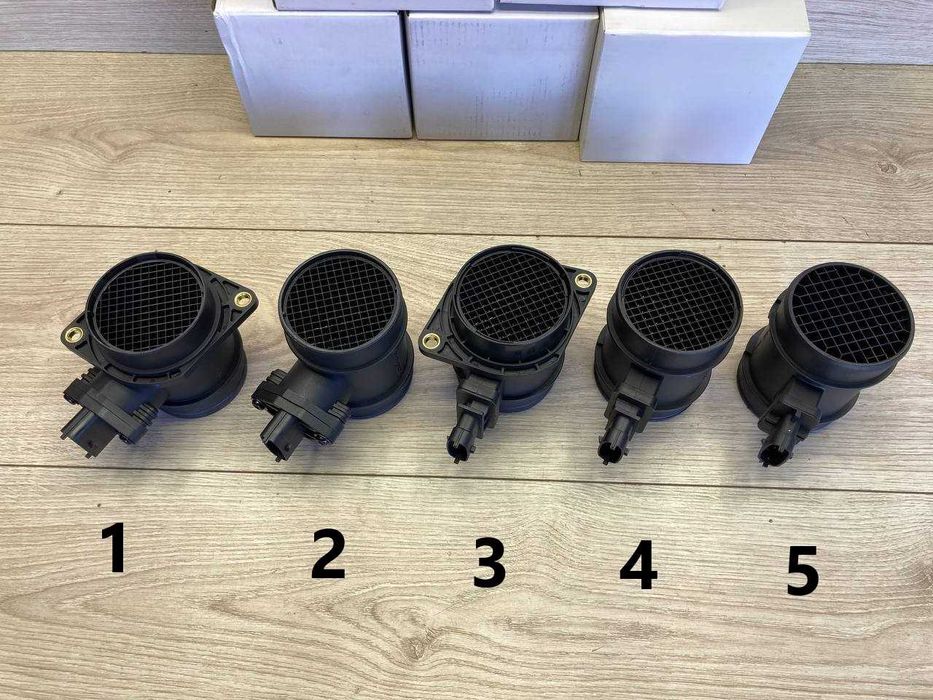 Росходомір повітря Витратомір Fiat Doblo Punto Linea Fiorino Tipo