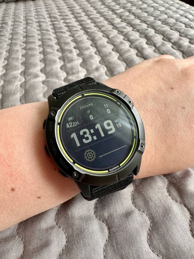 Смарт годинник Garmin Enduro Solar Titanium
