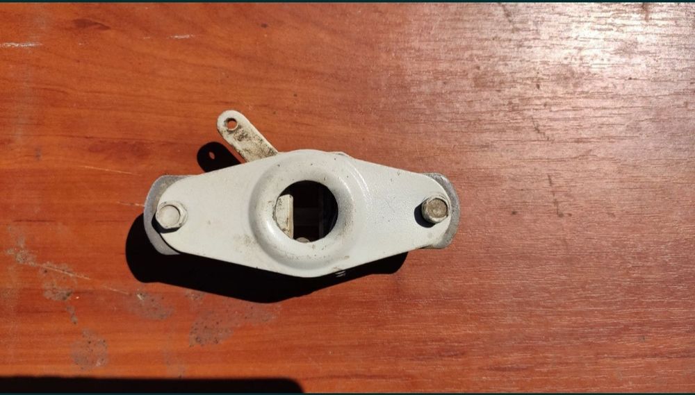 Замок капота багажника на ЗаЗ 968