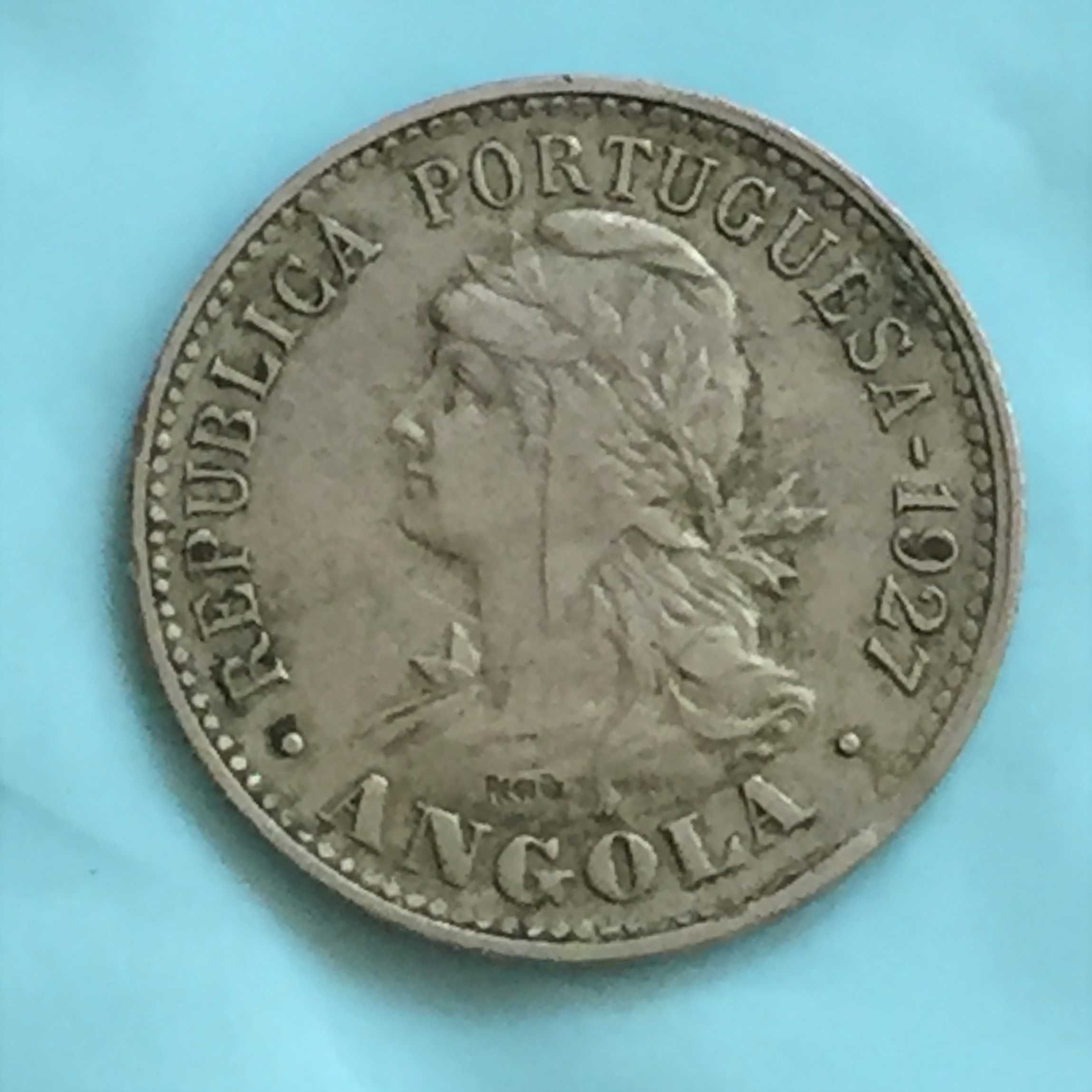 Angola - moeda IIII Macutas 1927 - alpaca