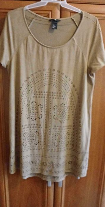 damska tunika z krótkim rękawkiem