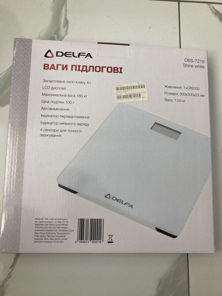 Ваги підлогові робочі Delfa DBS-7218 Shine white