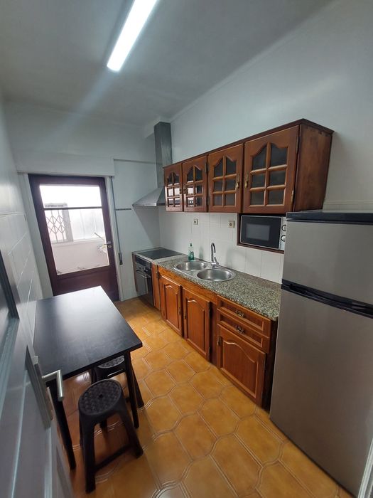 Quarto Porto Anual - Areosa a 1.5km das Universidades