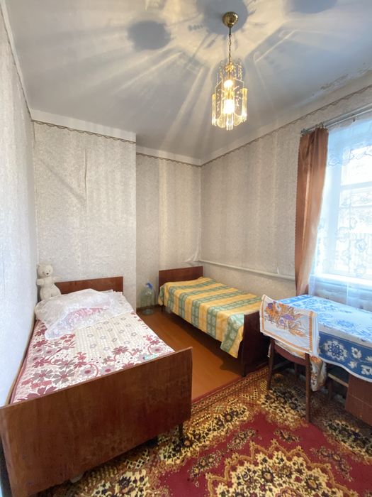 Продаж будинку в Золотоноші