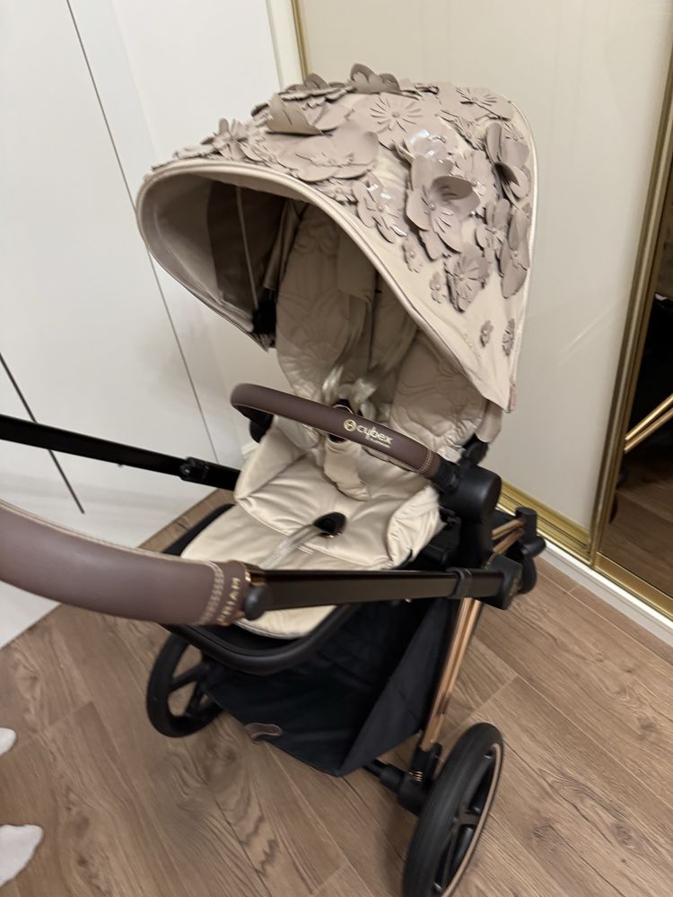 Cybex Priam 4.0 Simply Flowers Beige