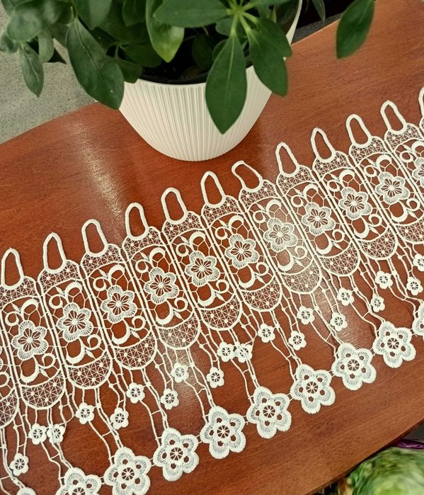 Firana Krótka Zazdrostka z Gipiury ecru 30x150 do Kuchni