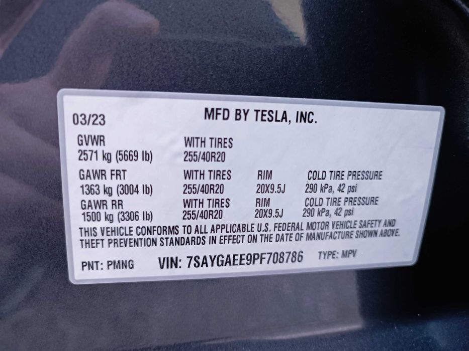 продам Tesla Model Y 2023 Long Range 82 kWh Dual Motor