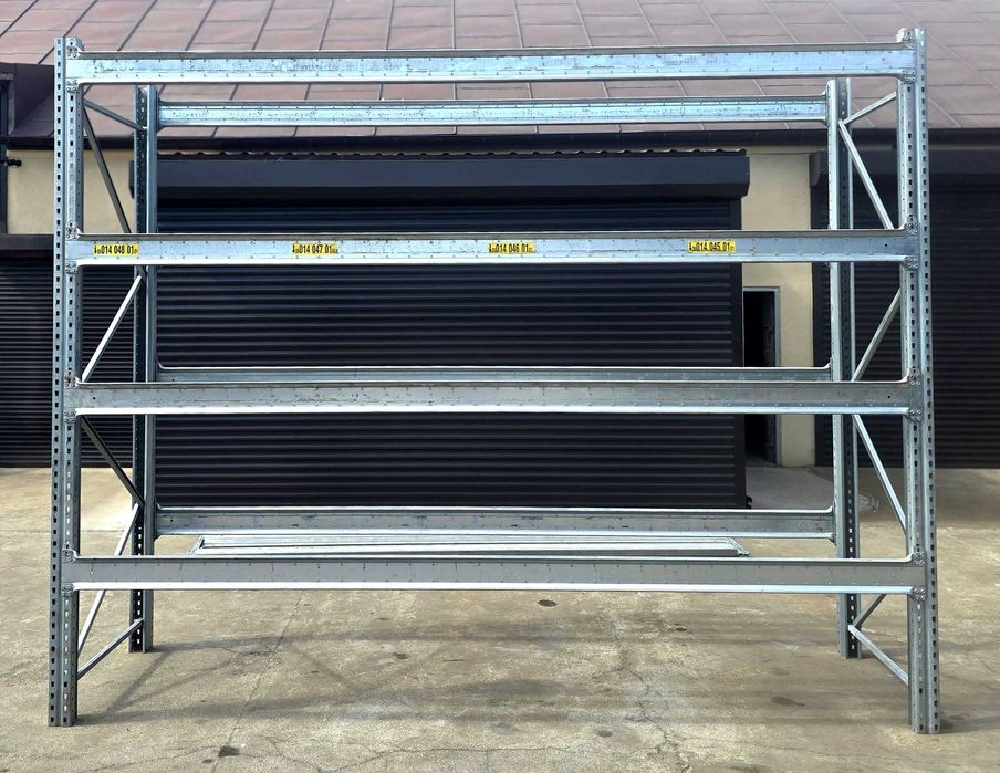Regał magazynowy paletowy 3 tony/półka dł. 3,8m szer. 1,1m, wys. 3m