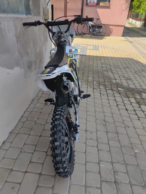 Sprzedma crossa marki Pit gang 125 enduro