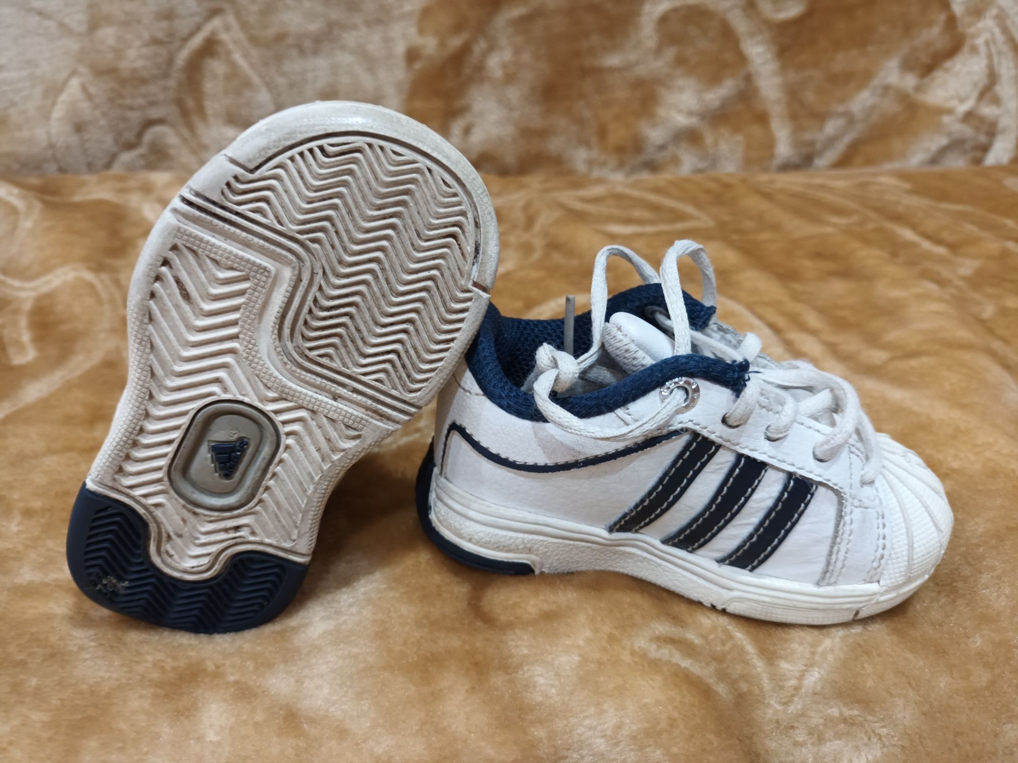 Buty chłopięce adidas
