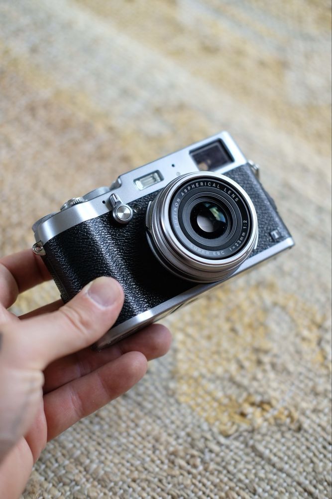 Fuji X100T na sprzedaz, w super stanie