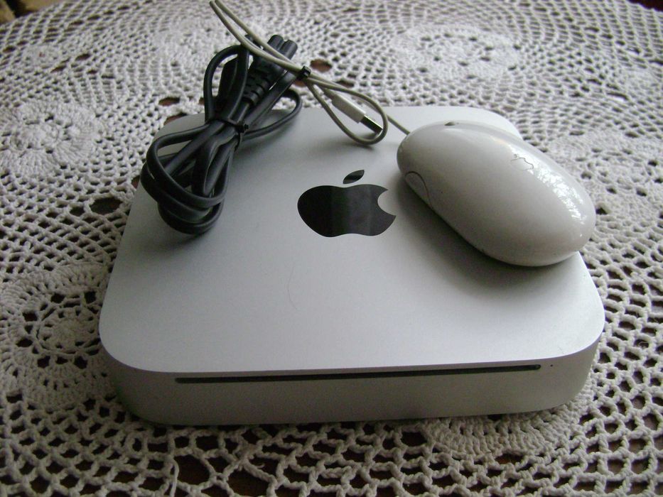 Mac mini 4,1 A1347 2,4GHz Intel Core 2 240GB SSD