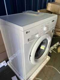 Нова пральна машина LG FH2C3WD