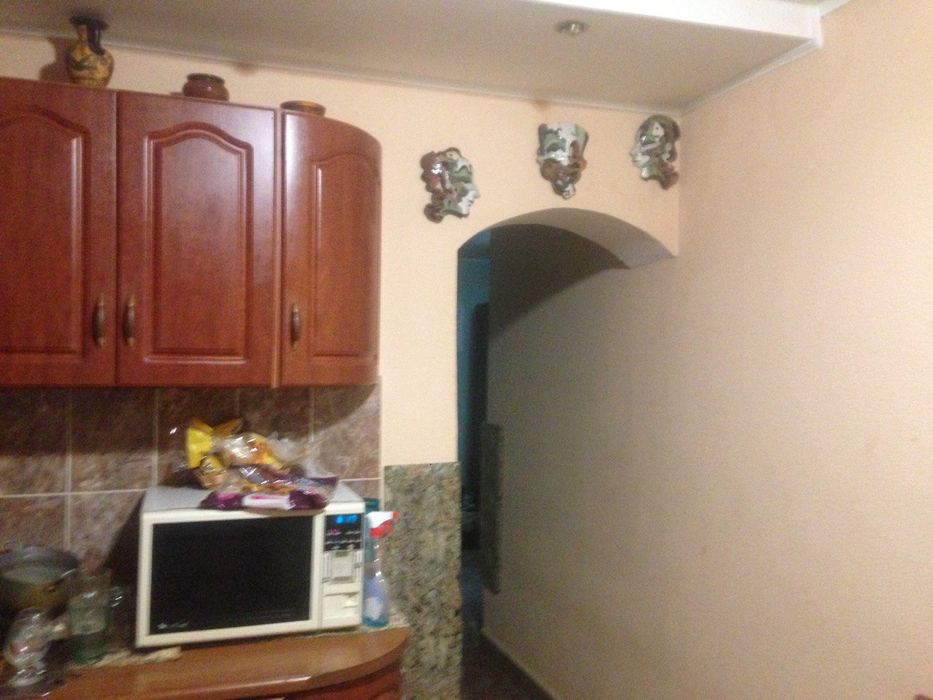 Кімната для одного чи двох чоловік. В.Липківського 23, Метро Вокзальна