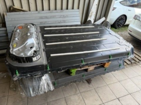 Bateria używana TESLA