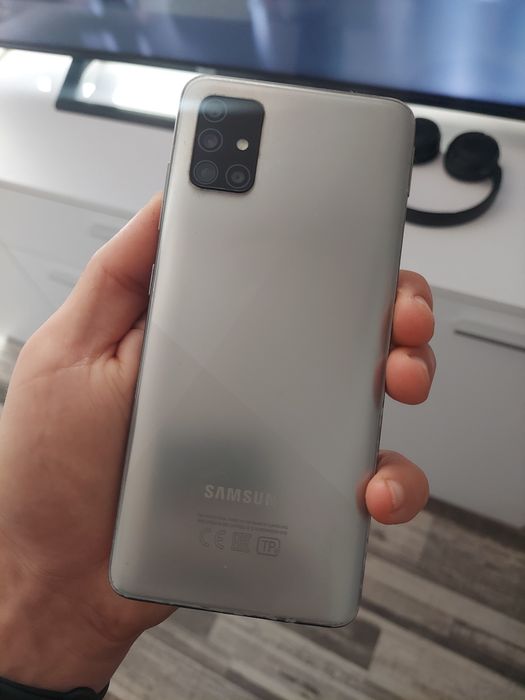 Продам Samsung A51