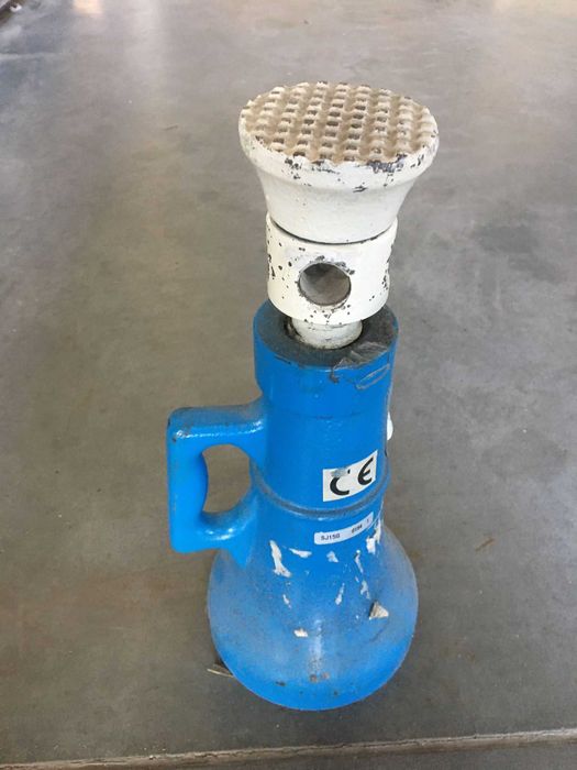 Podnośnik śrubowy Podpora kobyłka śrubowa 15 ton SDS15