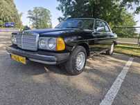 Mercedes W123 coupe zabytek