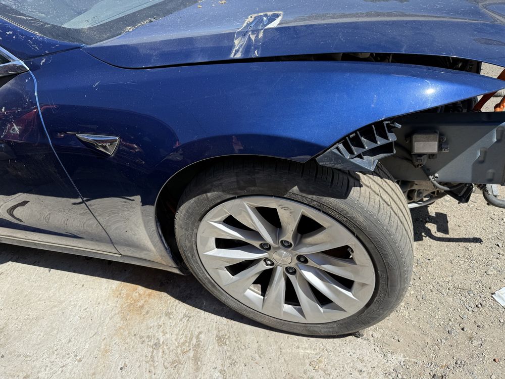 Дверка ляда tesla s rest разборка