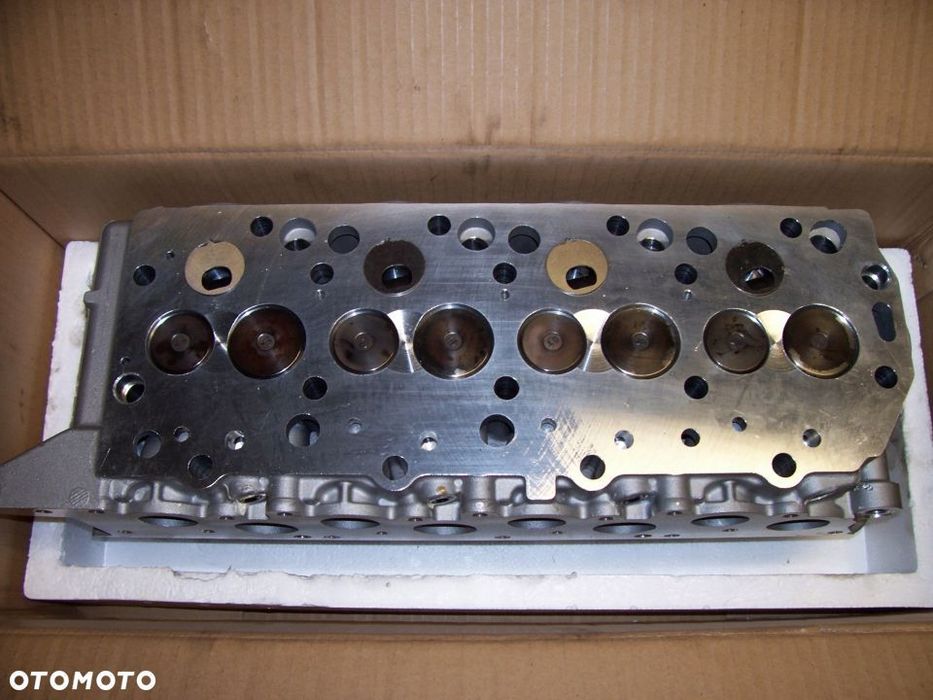 MITSUBISHI/KIA/HYUNDAI 2,5TD(4D56/D4DF/BH) - GŁOWICA SILNIKA-NOWA KPL