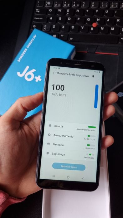 Telemóvel Samsung Galaxy J6+