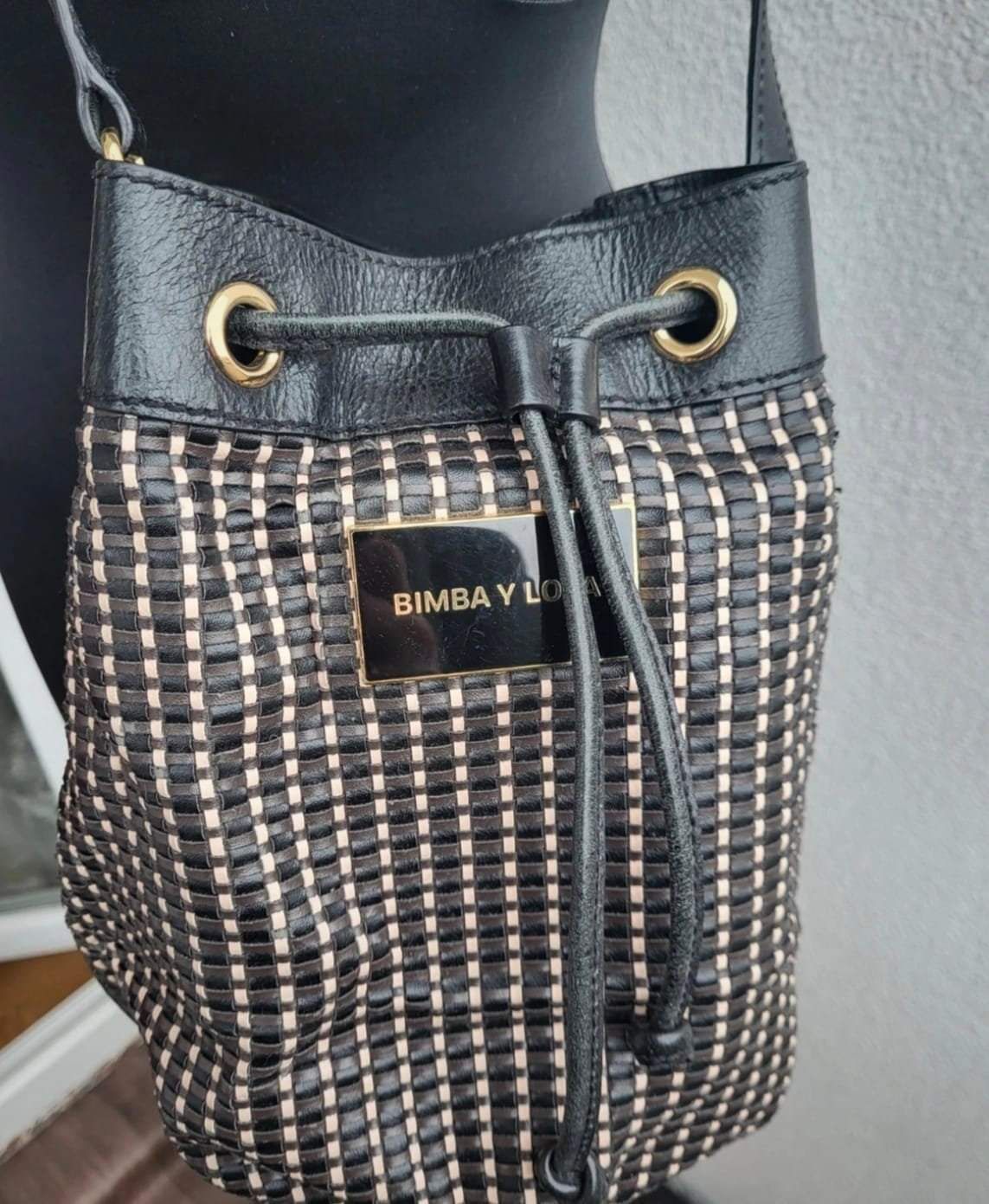 Bombonera Bimba Y Lola torebka worek na pasku.