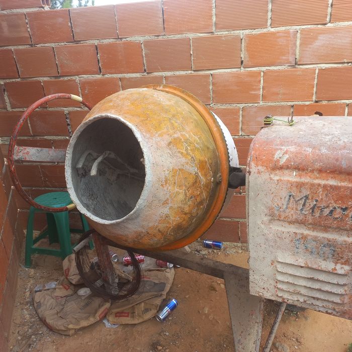 Betoneira 160 litros