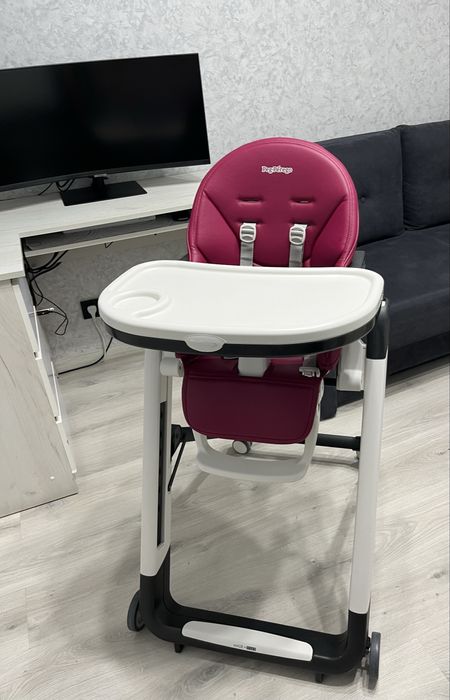 Стільчик для годування Peg Perego follow me