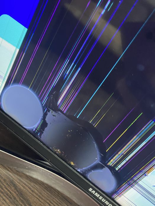 Віддам Телевізор Samsung 50 дюймів на запчастини/або ремонт