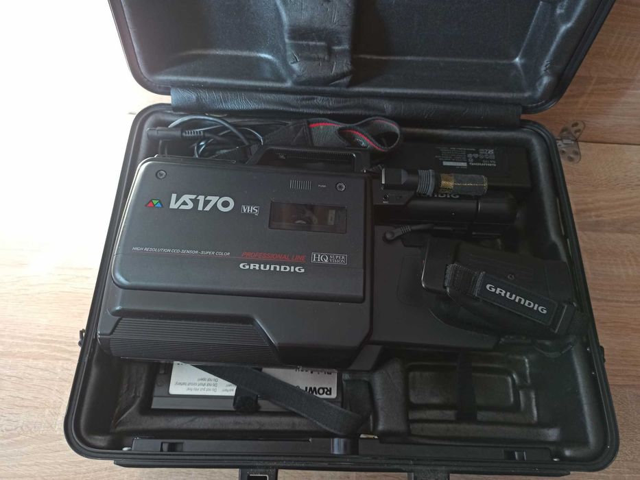 Камера Grundig VS 170 ВИНТАЖ НОВА panasonic m7 повний комплект чемодан