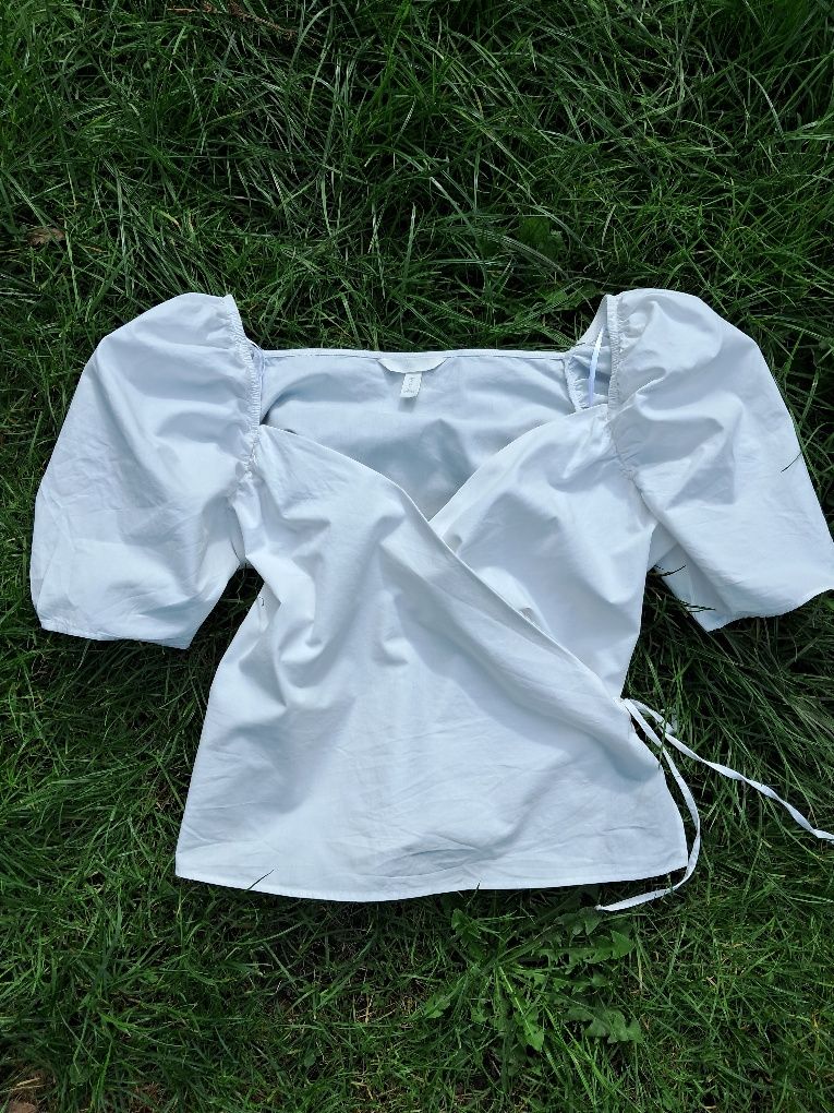Bawełniana bluzka H&M biała kopertowa bufiaste rękawy