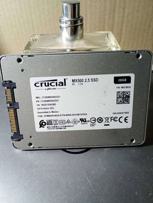 Диск SSD Crucial MX500 2.5 SSD 250 GB